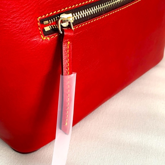 NWT Italian FLORENTINE Leather Dooney & Bourke Large Red Tote - Picture 12 of 12